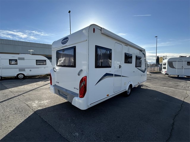 CARAVANA CARAVELAIR ANTARES 470 STYLE -CAMA ISLA-AIRE-MOVER-FRIGORIFICO 159 LTS