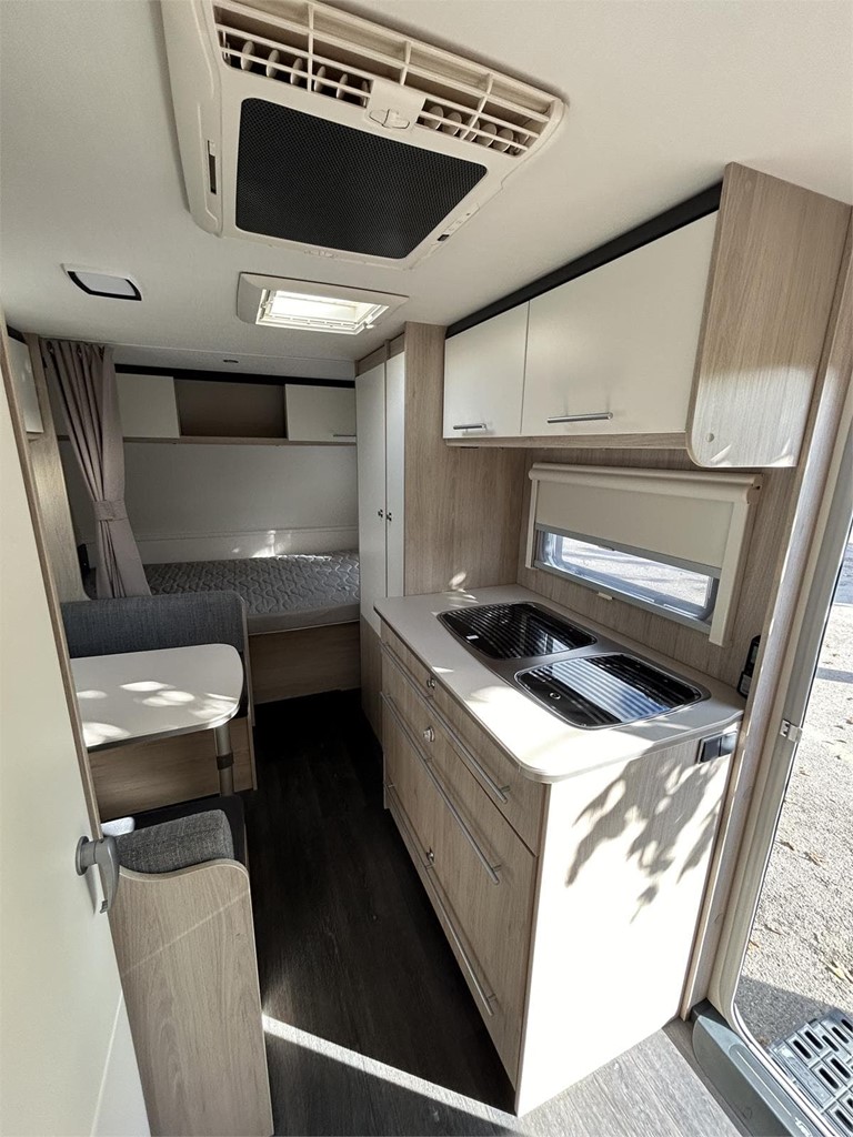 Foto 7   CARAVANA STERCKEMAN  EASY 490 PE KID´´S-AIRE-NEVERA COMPRESOR XL