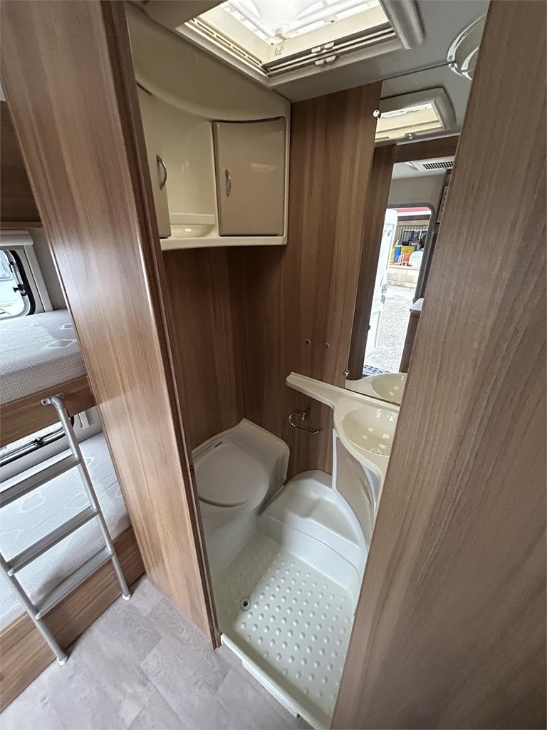 Foto 8 CARAVANA STERCKEMAN STARLETT 370 CE-AIRE-TOLDO FIAMMA 